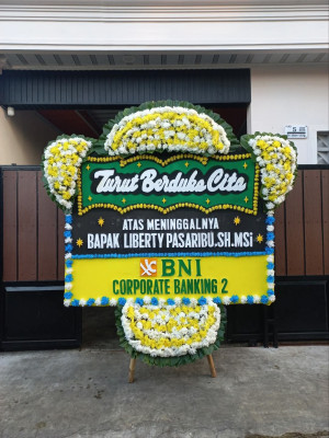 Papan Bunga Duka di Seteluk